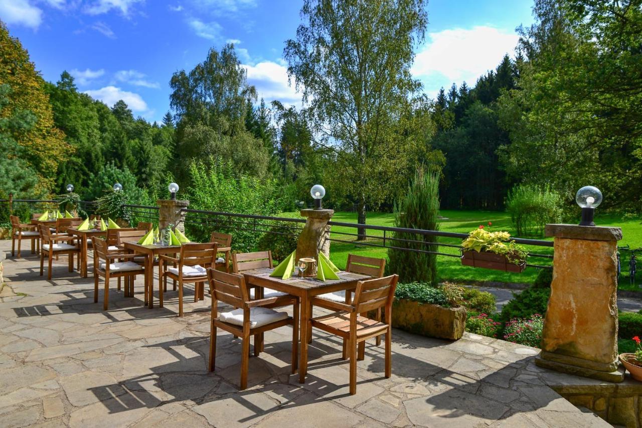 Resort Lesni Lazne Zvánovice Екстериор снимка